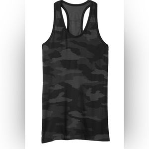 Athleta Speedlight Black Camo Racerback TankTop Sz. Small